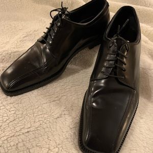 Prada Black Leather Dress Shoes
